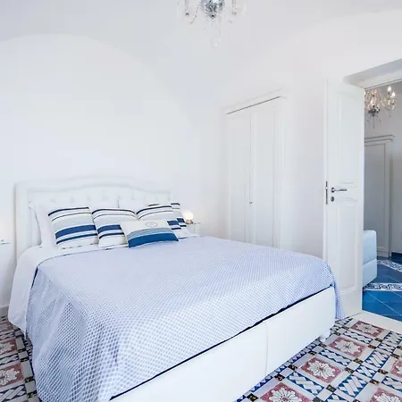 Apartment Picasso *