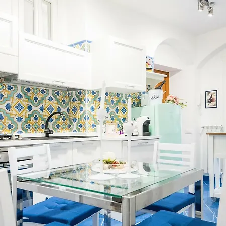 Picasso Apartment Amalfi